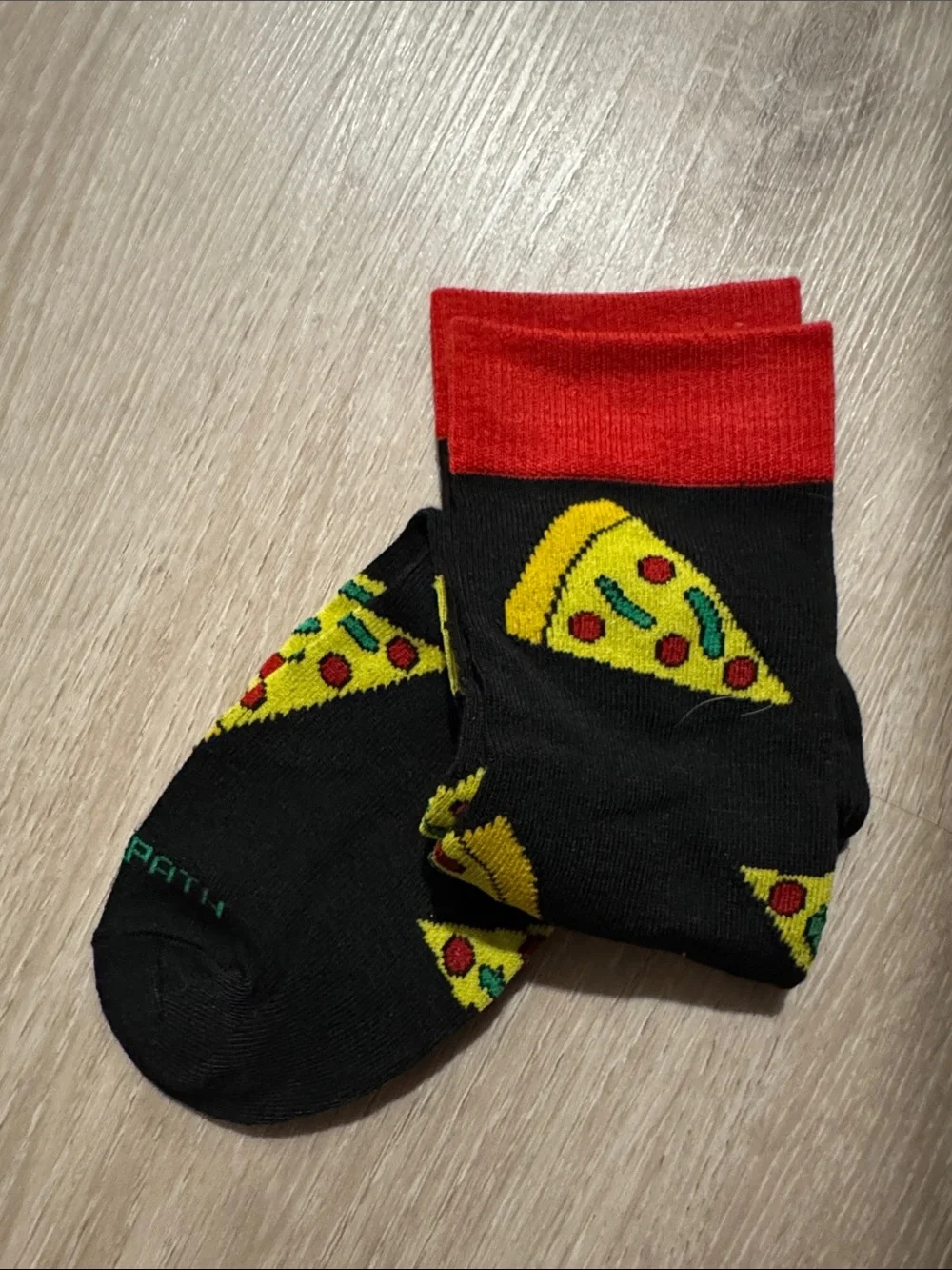 Sockopath Novelty Pizza Crew Socks-Unisex  NEW 🏷️